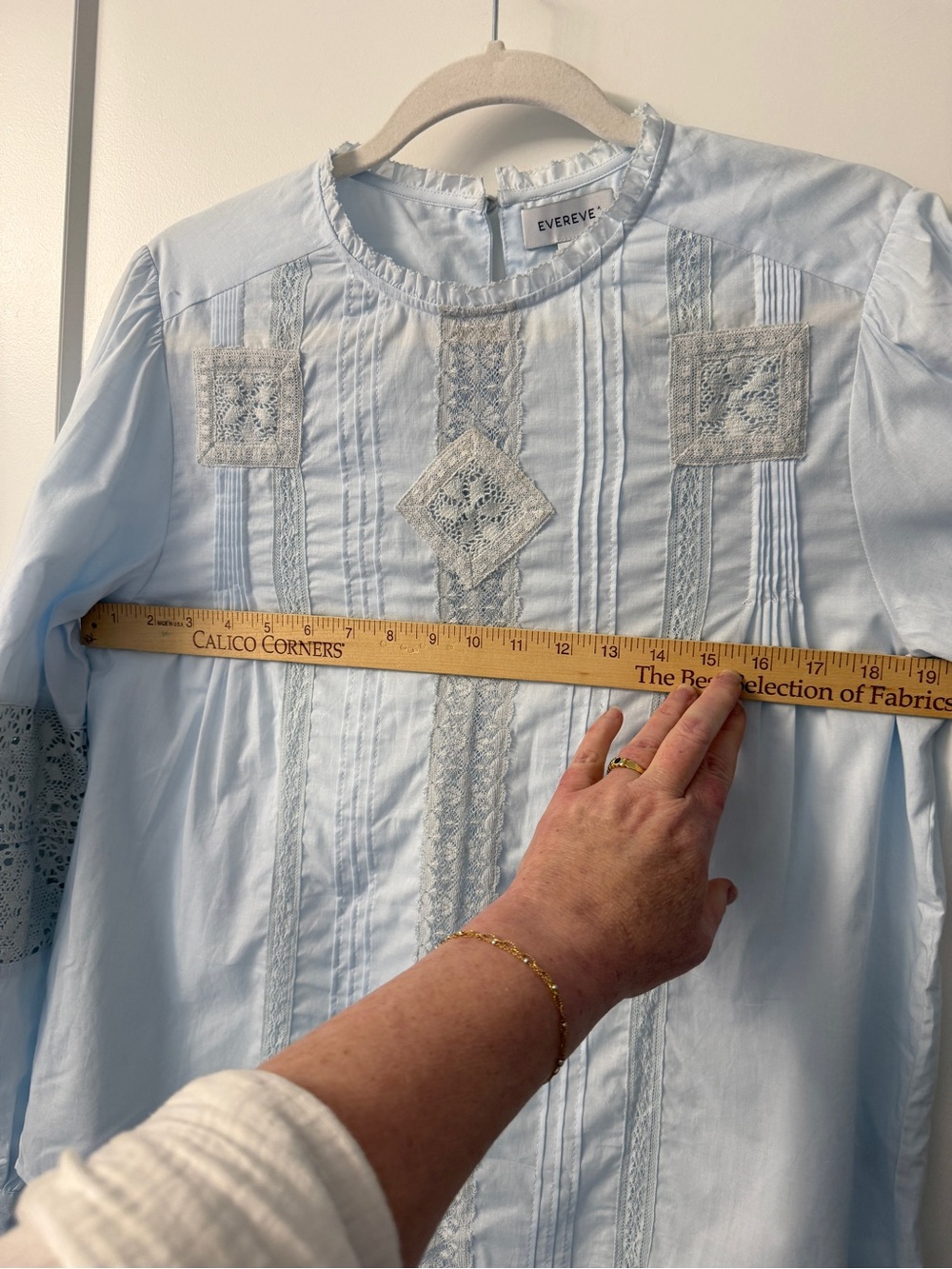 Evereve Romantic Cotton Shirt Crochet Lace Trim Pale Blue Poetcore Small - Picture 8 of 9